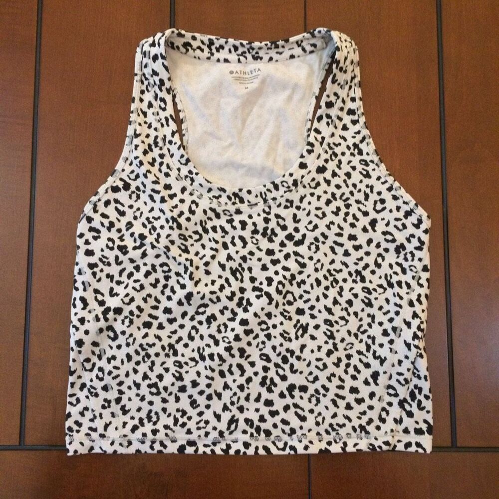 Athleta Shanti Leopard cropped tank medium